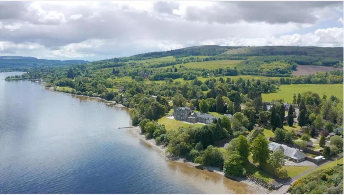 ルスLomond Castle Penthouseアパートメント エクステリア 写真