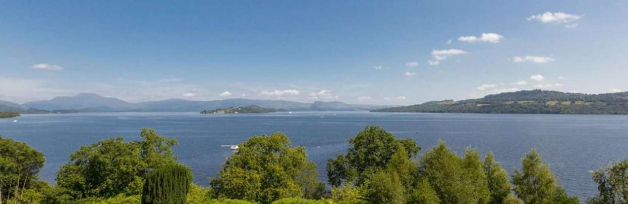 ルスLomond Castle Penthouseアパートメント エクステリア 写真